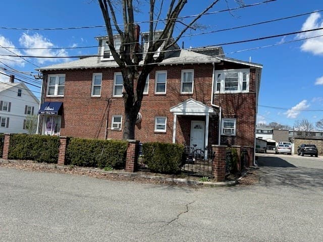 212-214 Adams Street photo 5