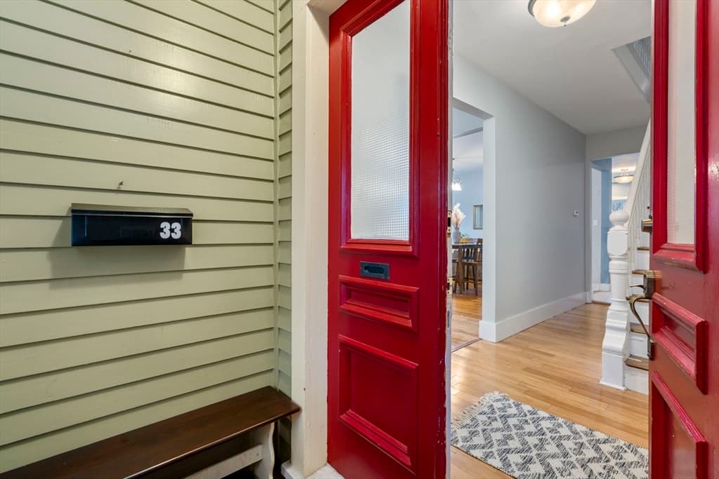 33 North Ave #1