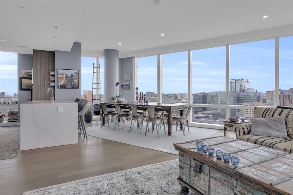 188 Brookline Ave #19A photo 2