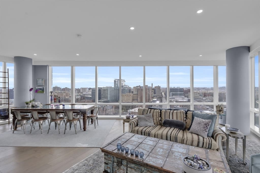 188 Brookline Ave #19A photo 3