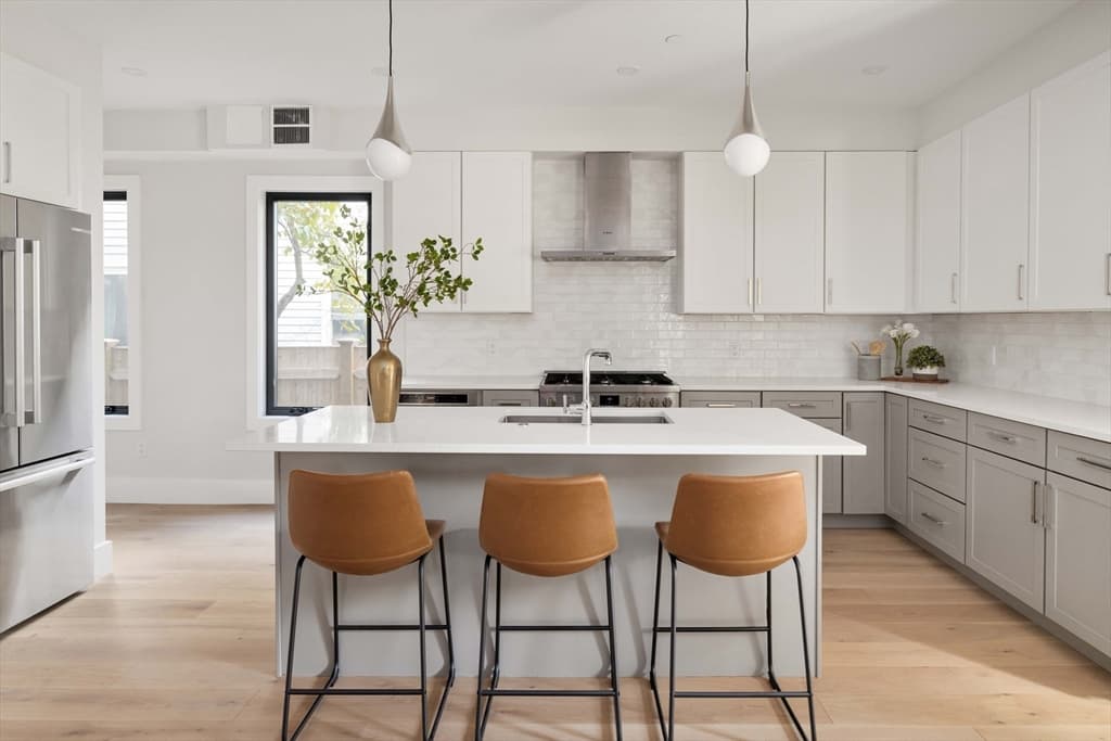 8 Poplar Road #B photo 5