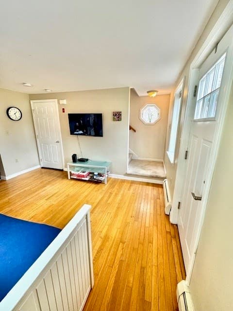 16 Groton Rd photo 4