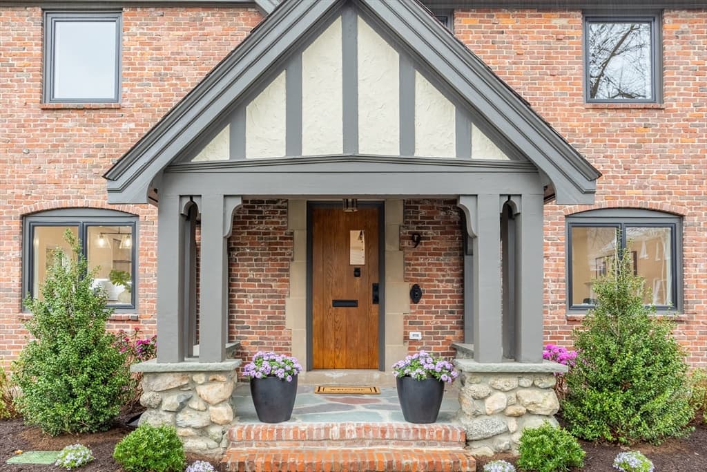 9 Indian Hill Road photo 2