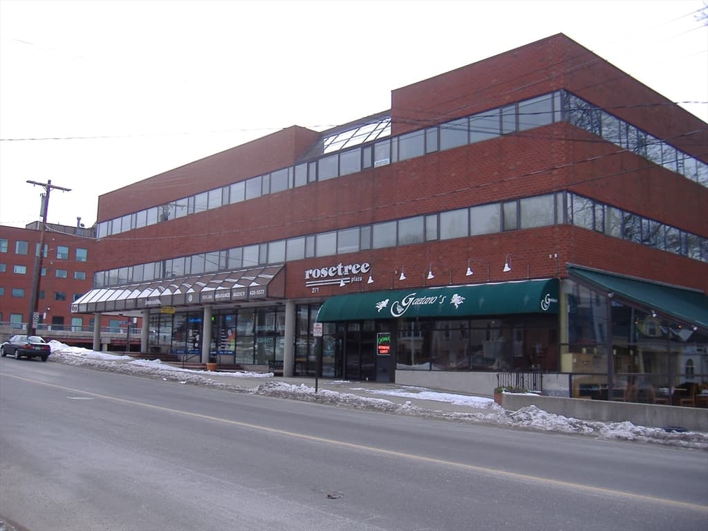 271 Main St #204