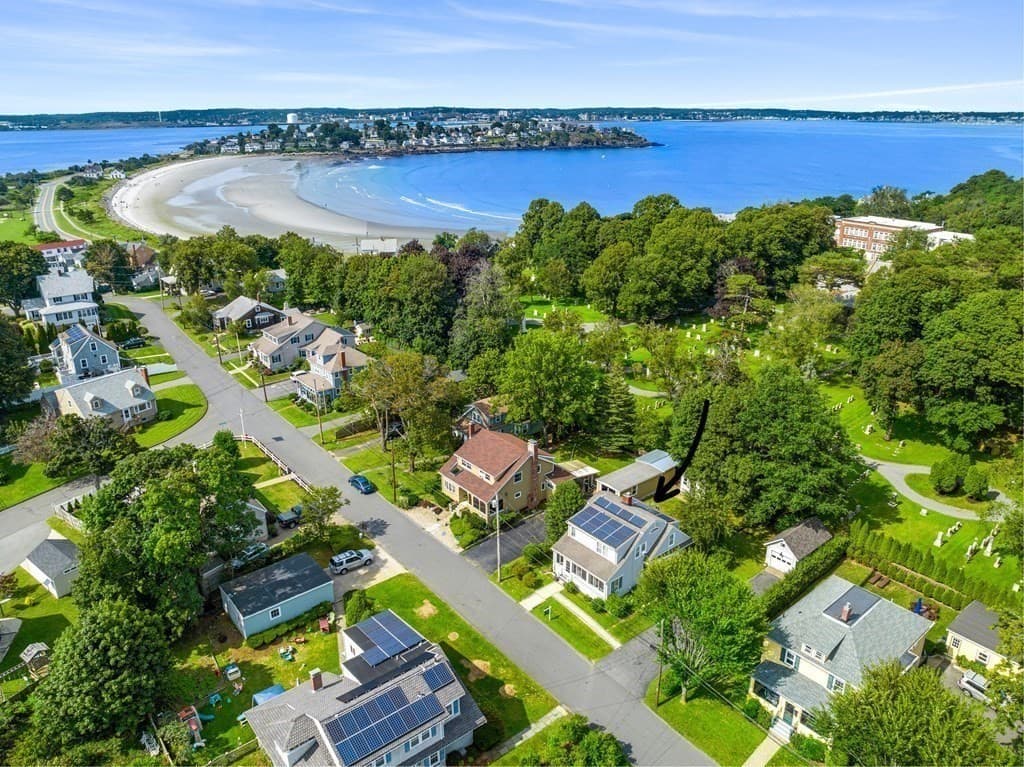 4 Sunset Rd.