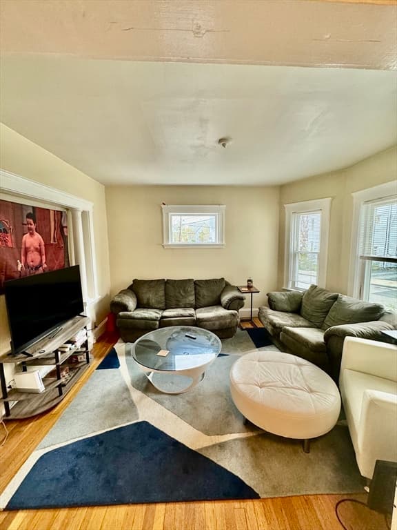 67 Winchester St #1