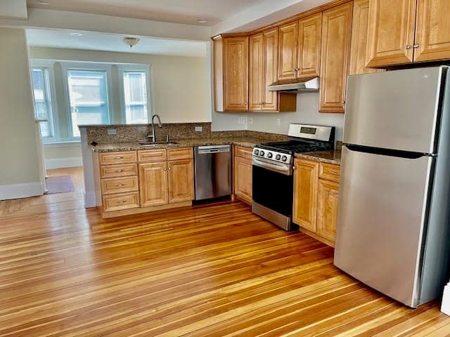 76 Lexington St #76 photo 5