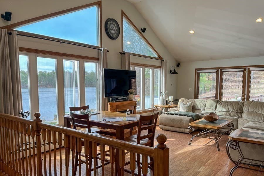 110 Sunset Lane photo 3