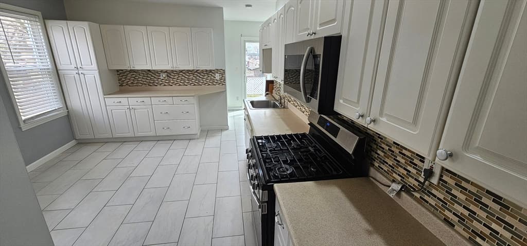 11 Brookside Ave photo 4