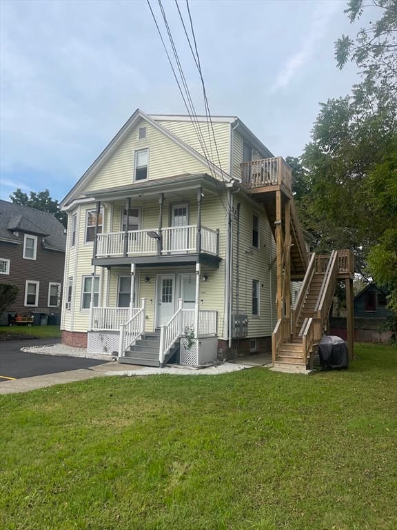 1091 S Main St #3 photo 2