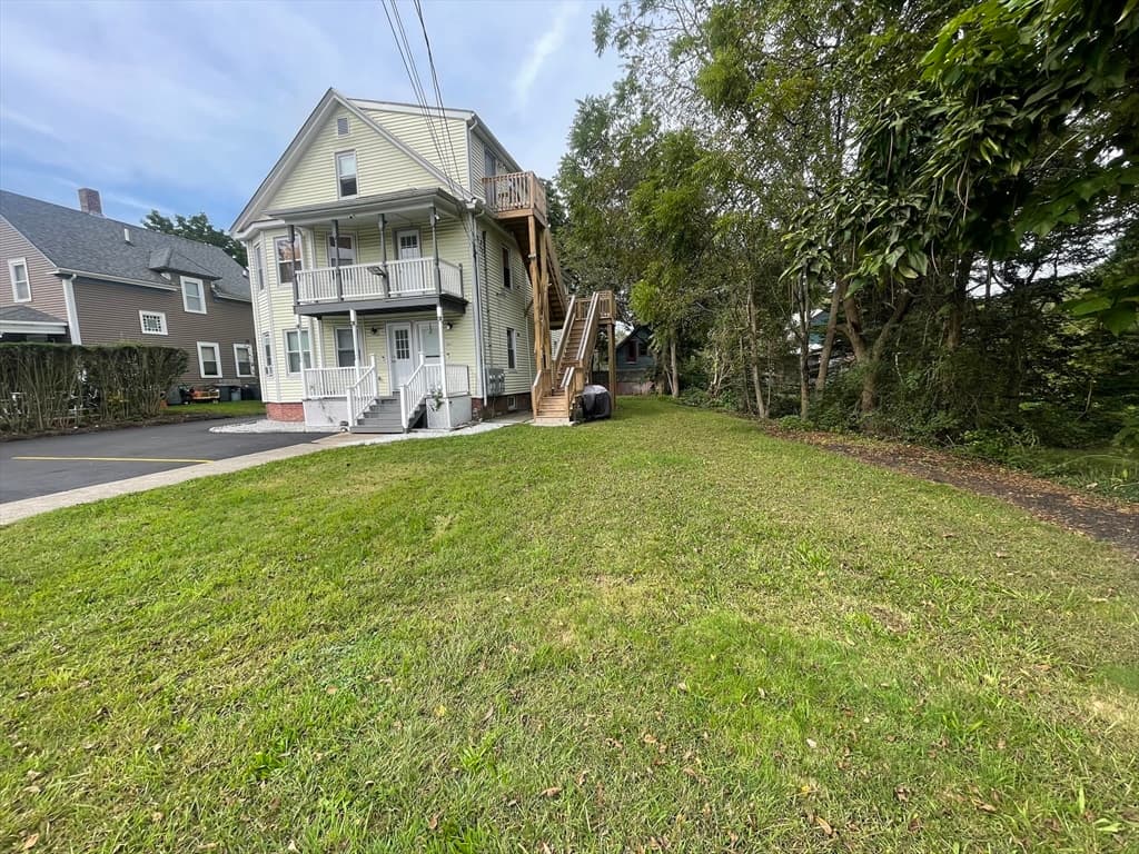1091 S Main St #3 photo 3