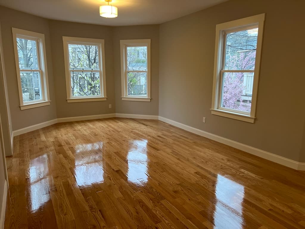 27 Dana Street #2