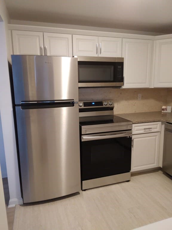 111 Warren Avenue #4G photo 3