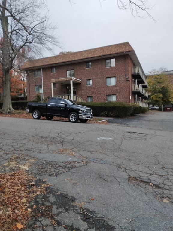 111 Warren Avenue #4G