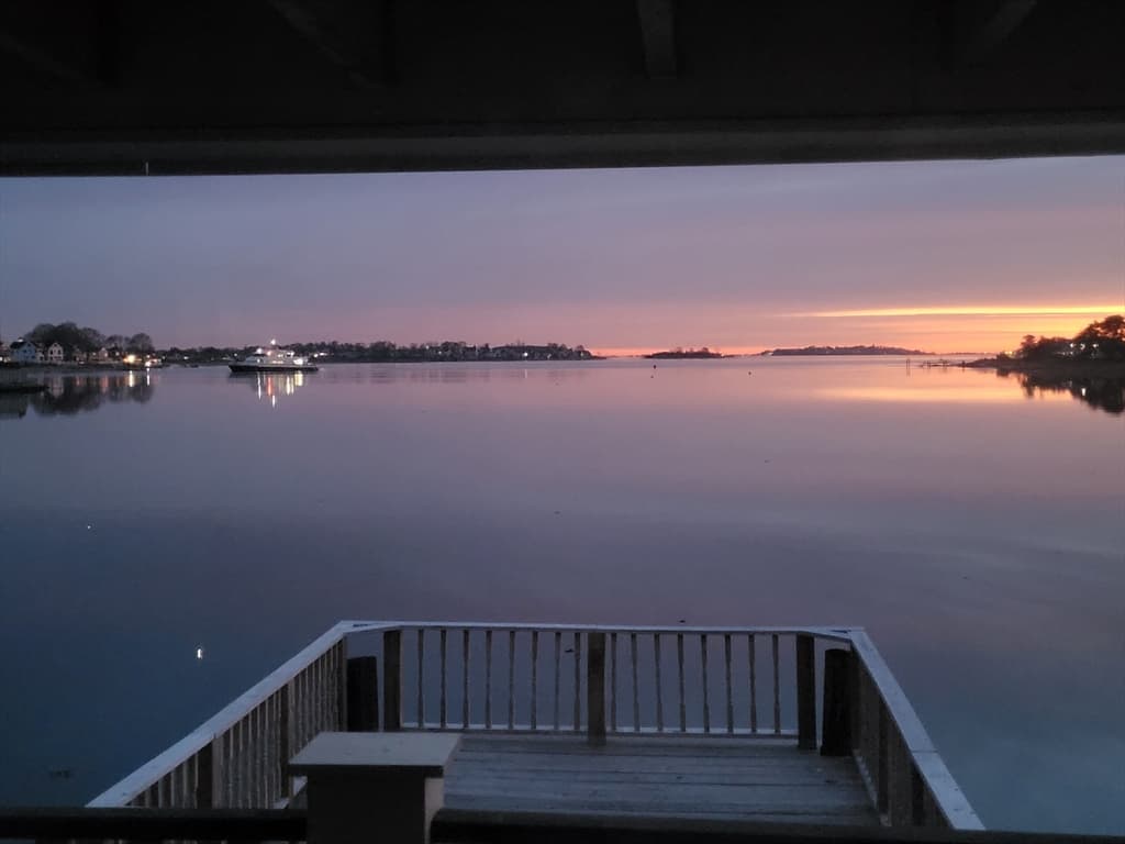 94 Bridge St photo 3