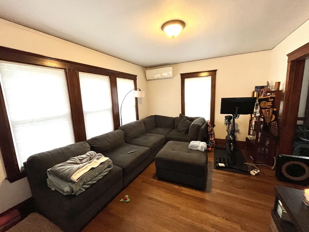 16-18 Oak Hill Road #1