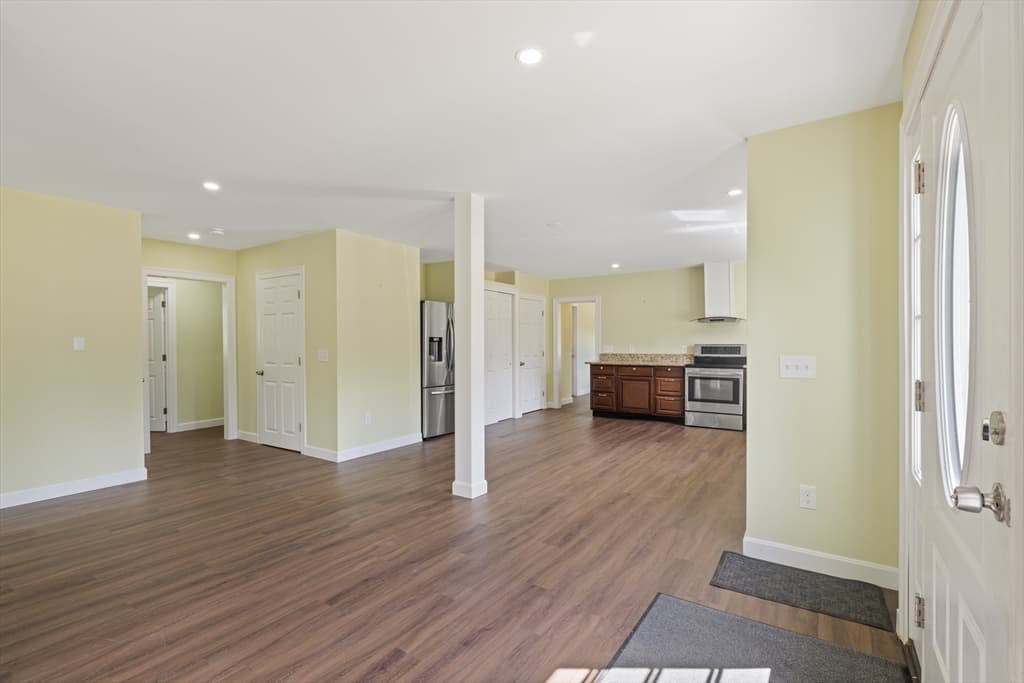 178 Jenkins Road photo 4