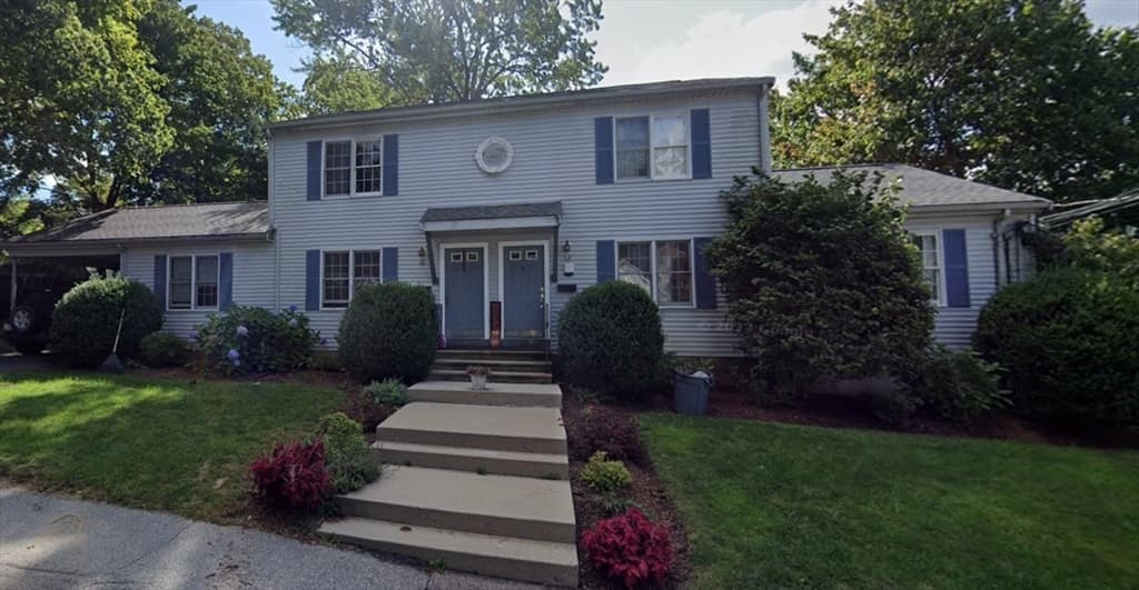 16 Willow St #16