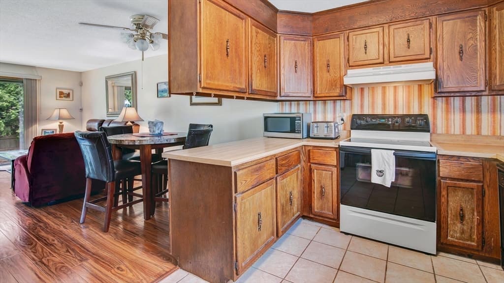 38 Beekman Drive #38 photo 5