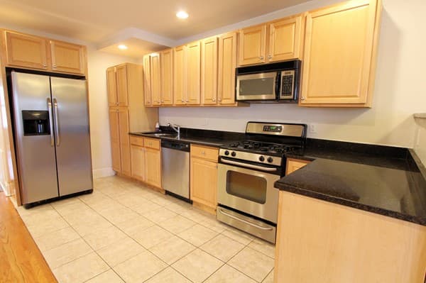 25 Aspinwall Ave #1 photo 5