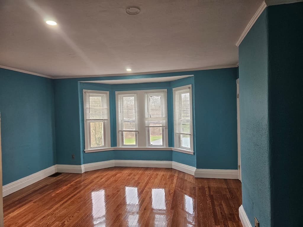 72 Allen St #2 photo 2