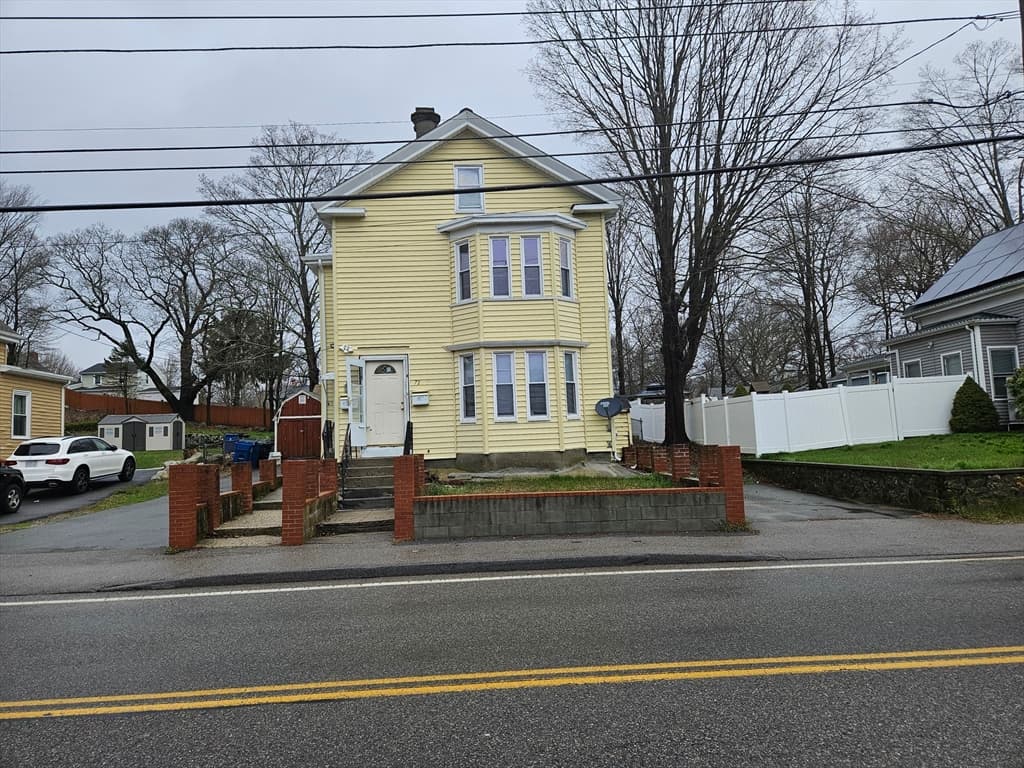 72 Allen St #2