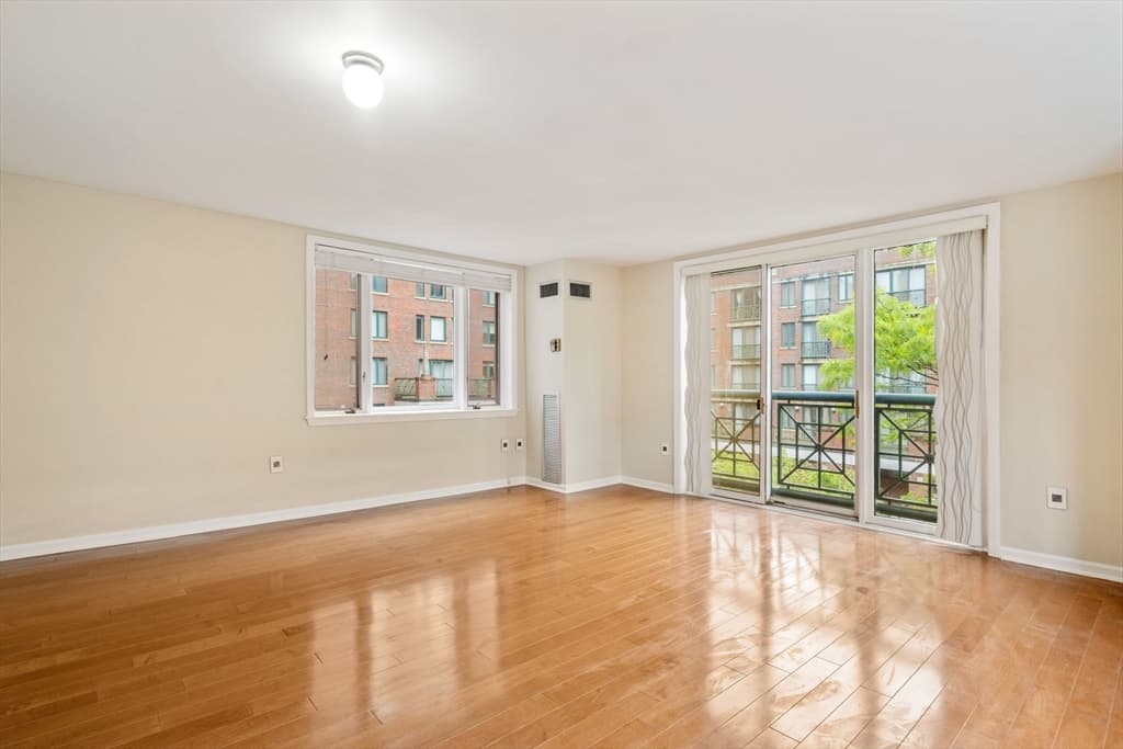 10 Rogers St #215 photo 2