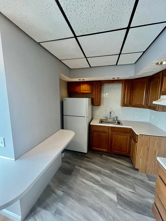 218 Wilson #B photo 2