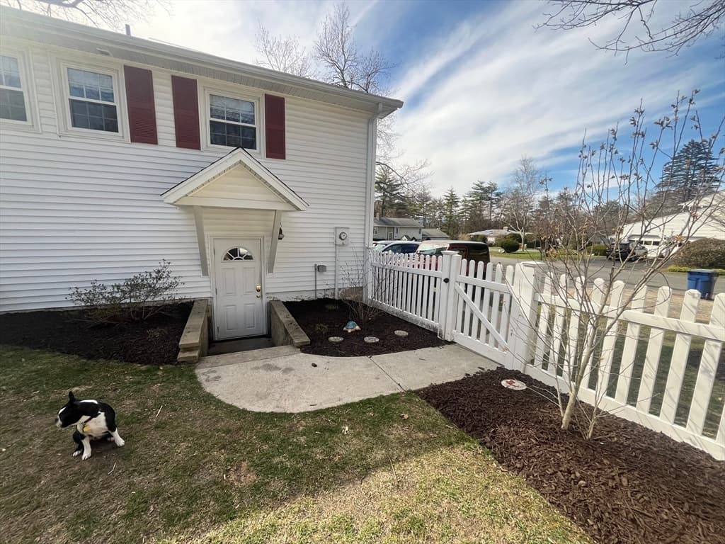 33 Westview Terr photo 4