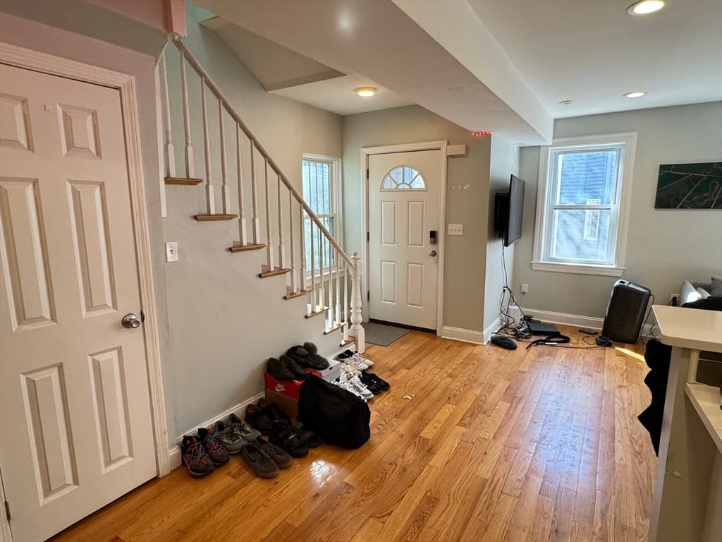 6 Saint James Place #1 photo 3