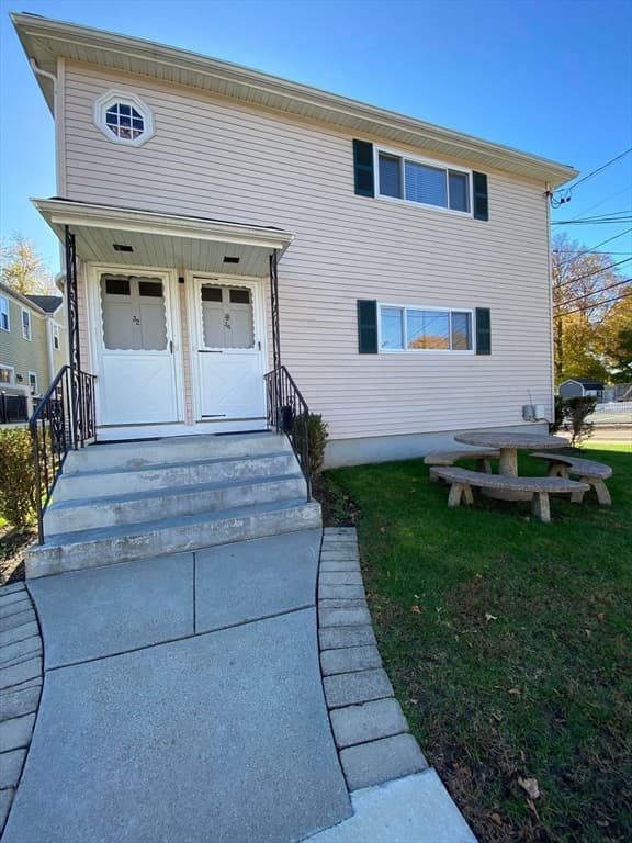 32 Grandview Avenue #1 photo 2