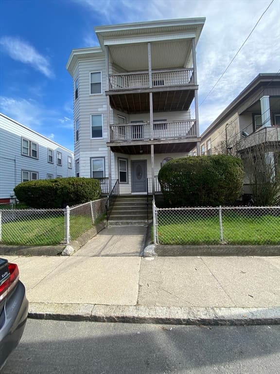 19 Coral Ave #1