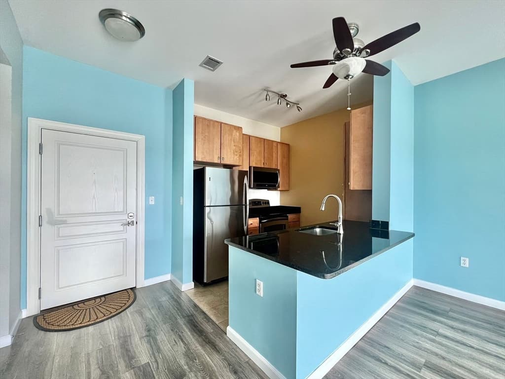3 Repton Pl #3407 photo 2