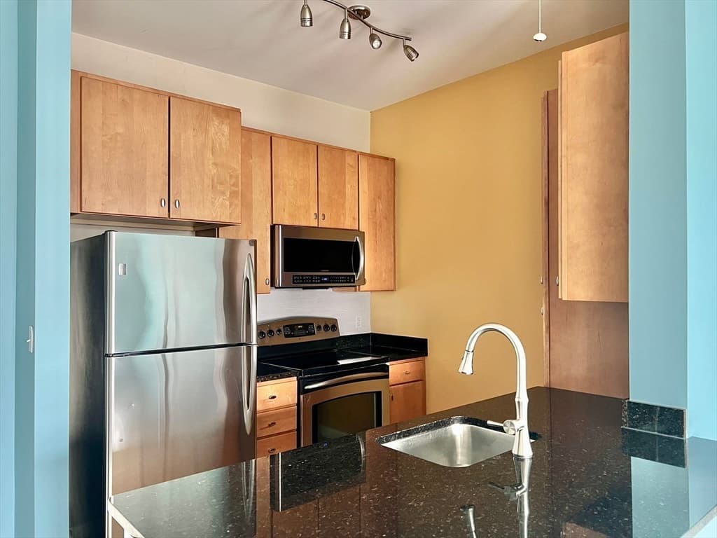 3 Repton Pl #3407 photo 3