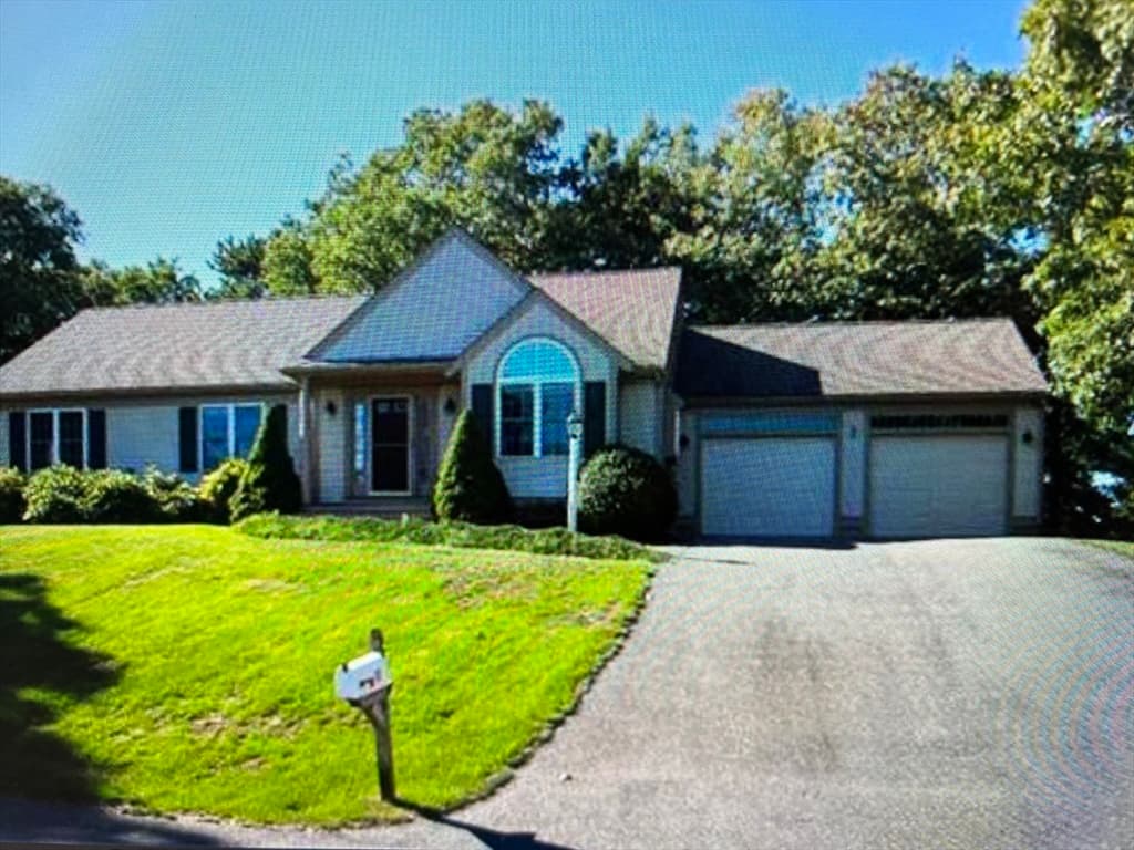 17 Snead Drive photo 2