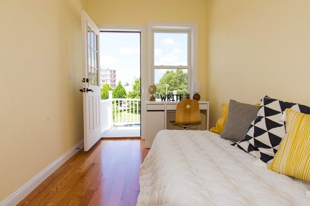 624 Cambridge Street #2 photo 4