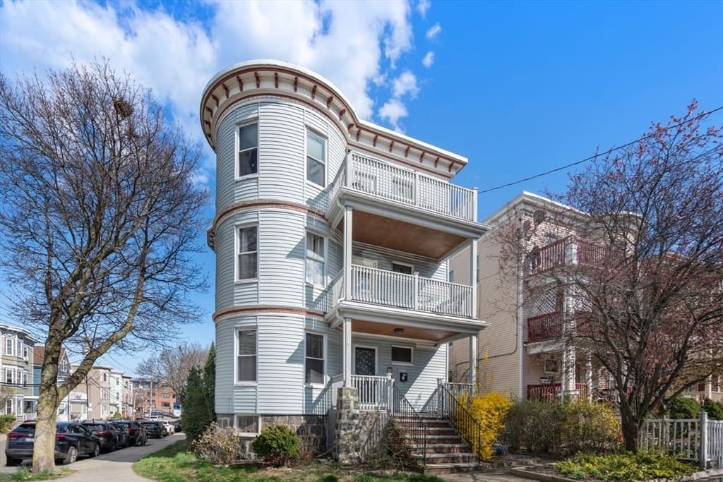 2 Pleasant Street #3