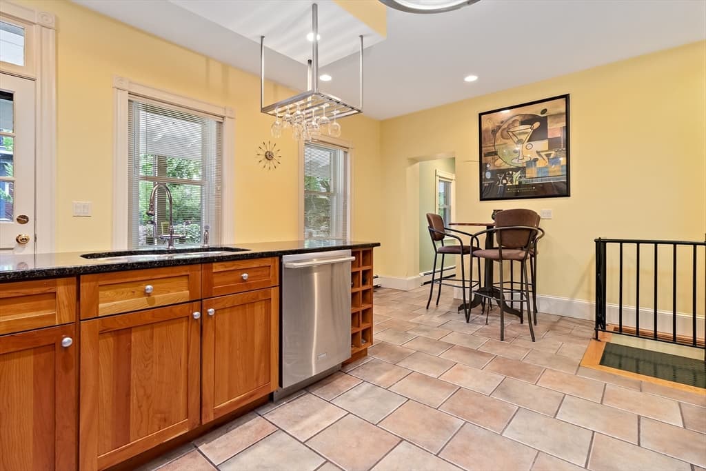 21 Fayette Street #1 photo 3