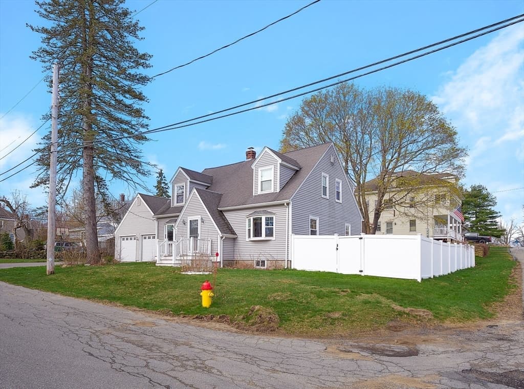27 Foch Ave