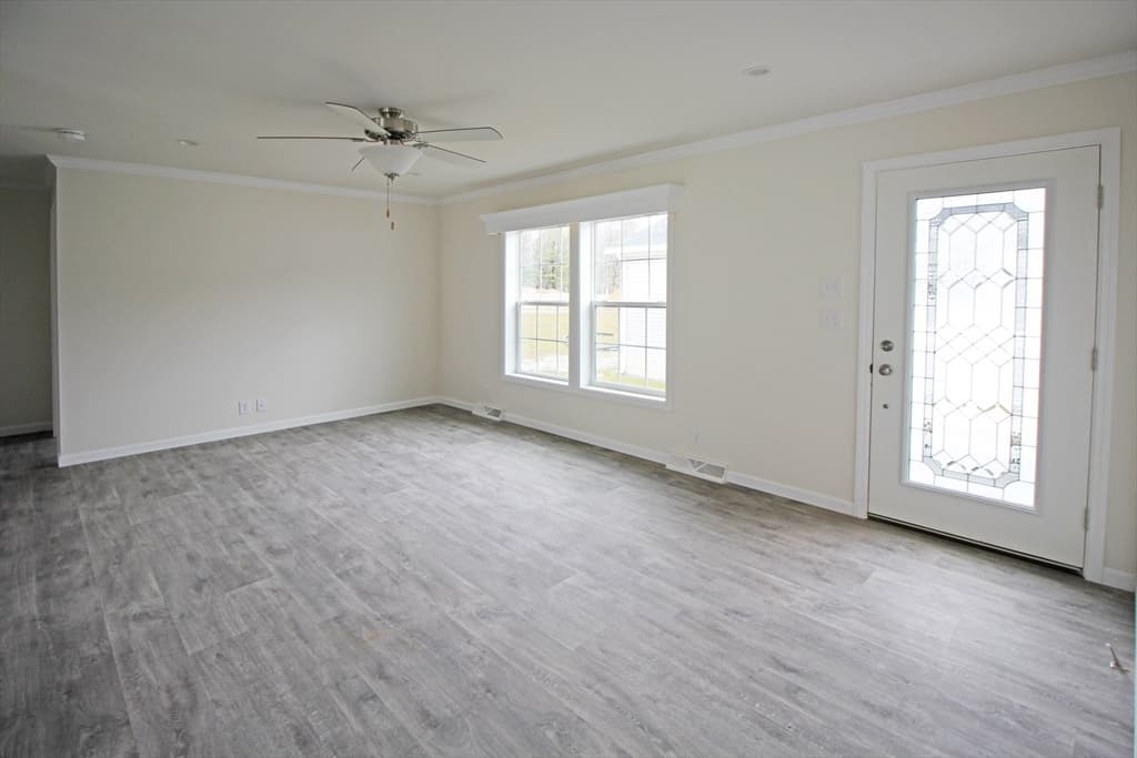 167 Liberty Lane photo 3