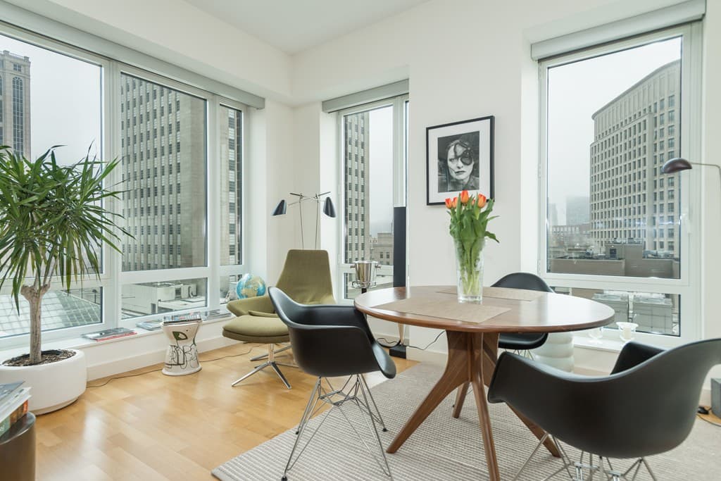400 Stuart Street #16B photo 3