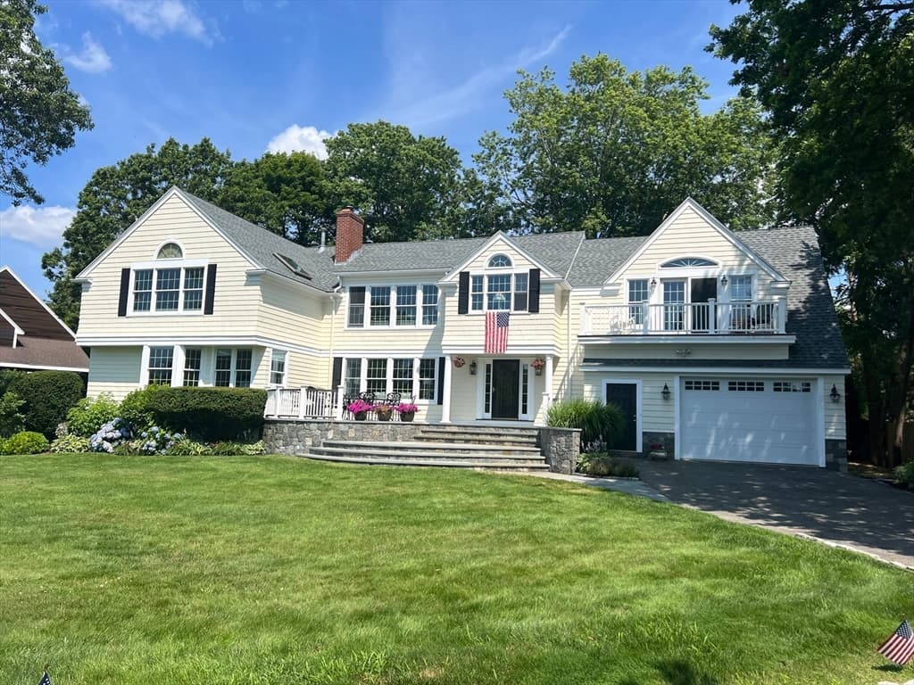 247 Ocean Ave