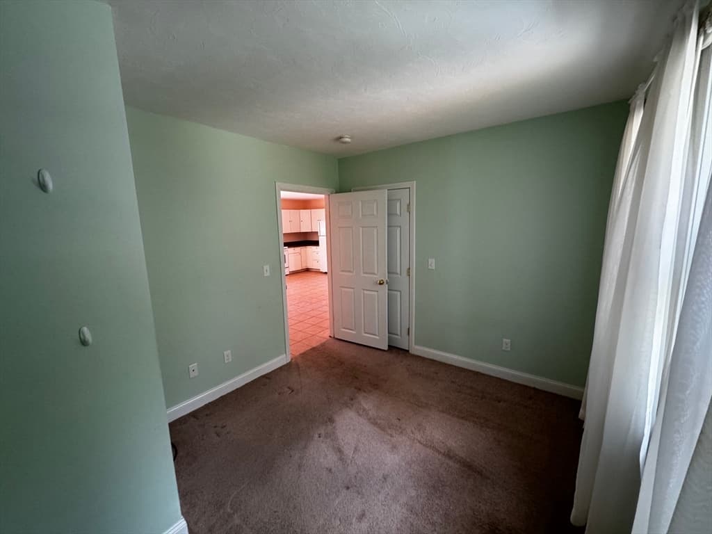 9 Russell Holmes Way #. photo 4