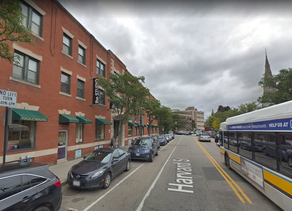 233 Harvard St #201