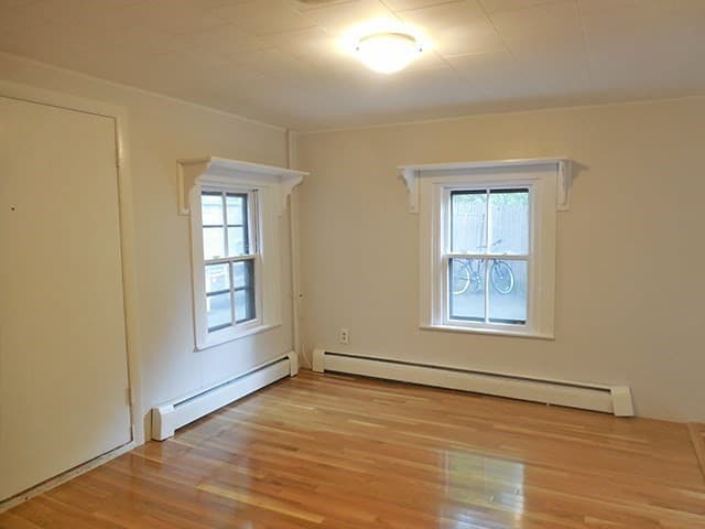 10 Smith Ave #1R photo 2