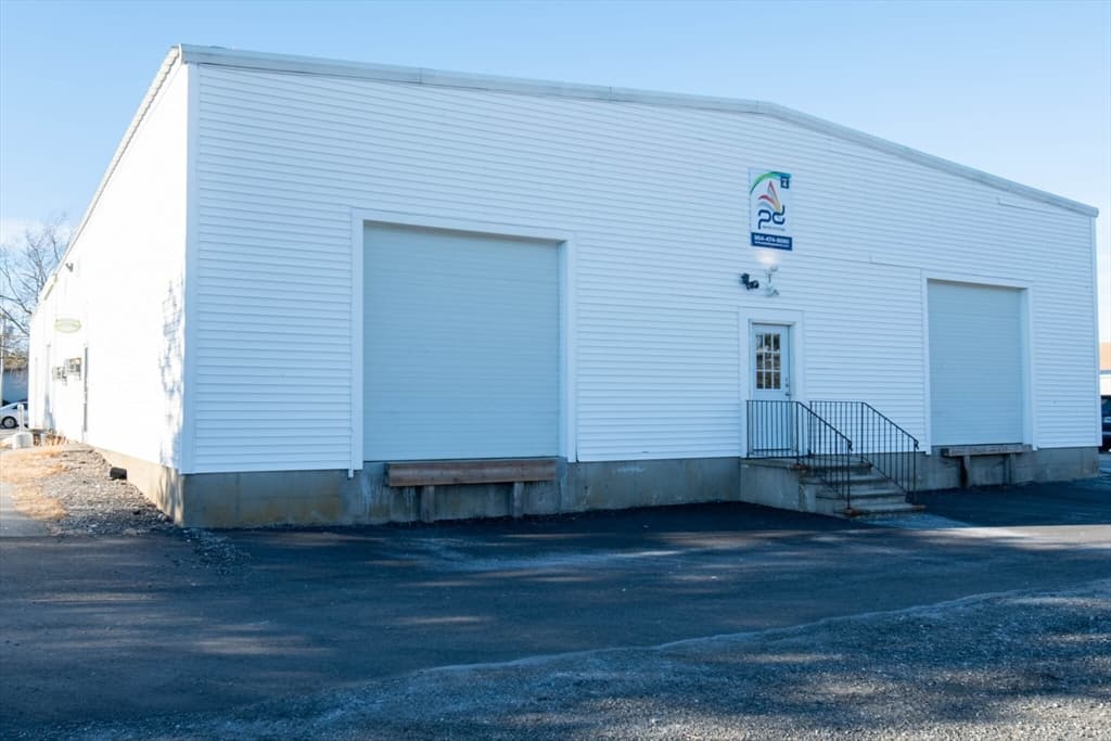 53 Portside photo 3