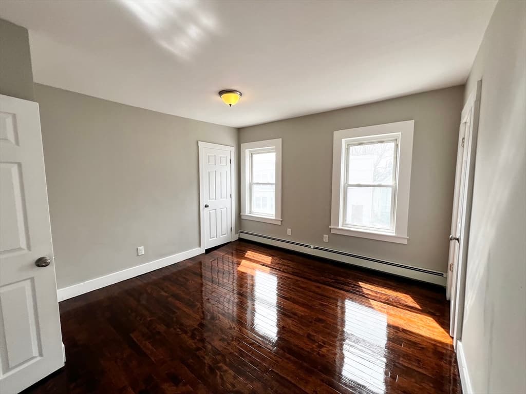 27 Spruce St #2 photo 5