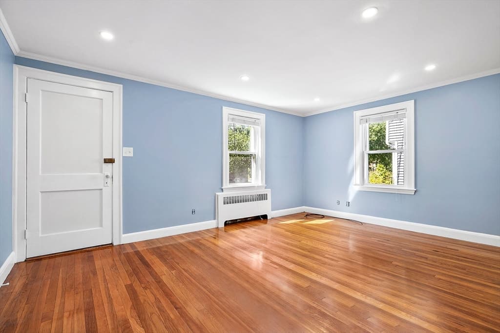 86-88 Fuller Street #1 photo 2