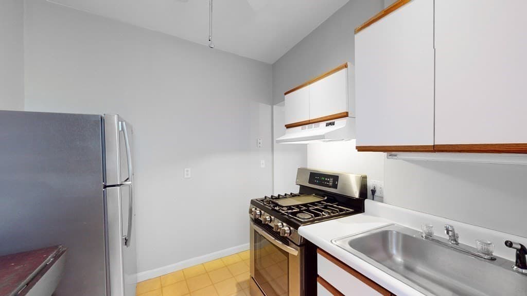 65 Park Dr #16 photo 2