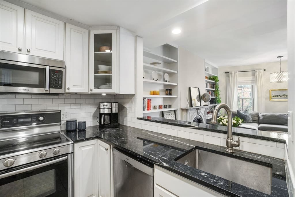 94 Waltham St #5 photo 5